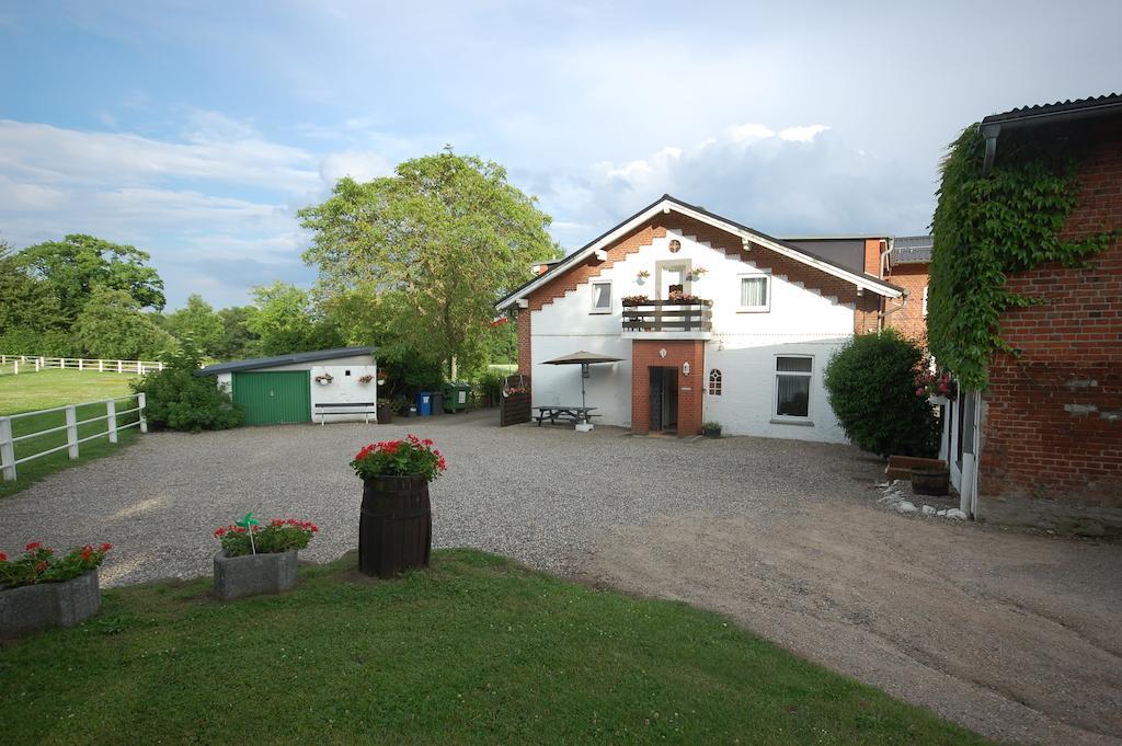 Ostsee Pension Pohnsdorfer Muehle Sierksdorf Exterior photo